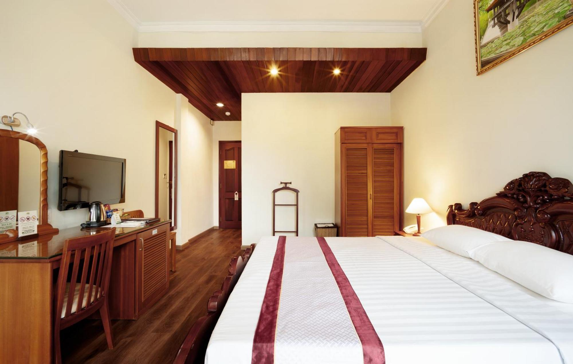 Hotel Victory Sai Gon 4*